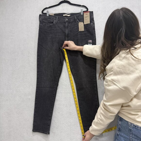 Levis 311 Shaping Skinny Jeans Womens 34 Black Dark Wash Stretch Denim Mid Rise - Picture 7 of 12